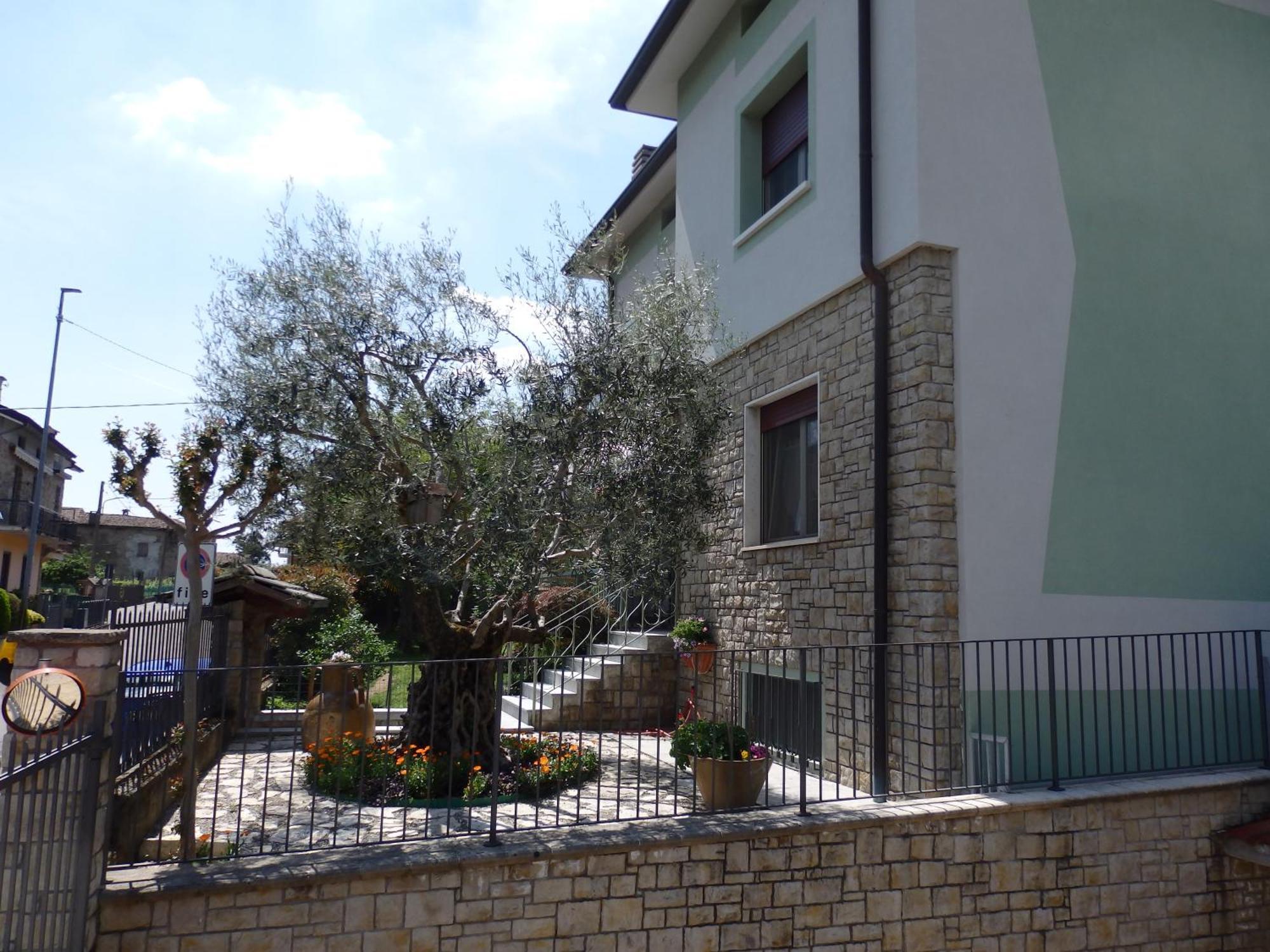 Riflessi D'Arte Bed & Breakfast Provaglio d'Iseo Exterior photo
